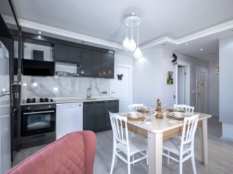 Alanya Konaklı 2+1 Tatil Dairesi | Denize 100m | Havuzlu | Arman Residence