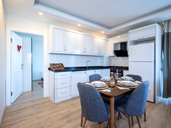 Alanya Konaklı 2+1 Tatil Dairesi | Denize 100m | Havuzlu | Arman Residence